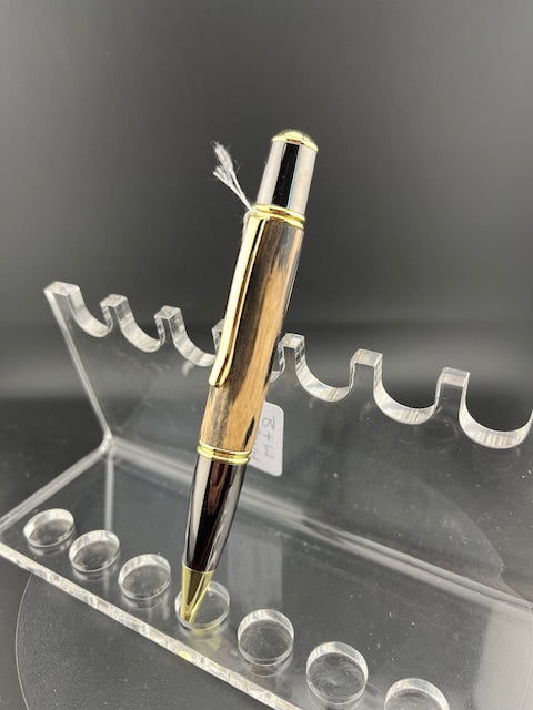 Pen