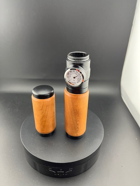 Cigar humidor